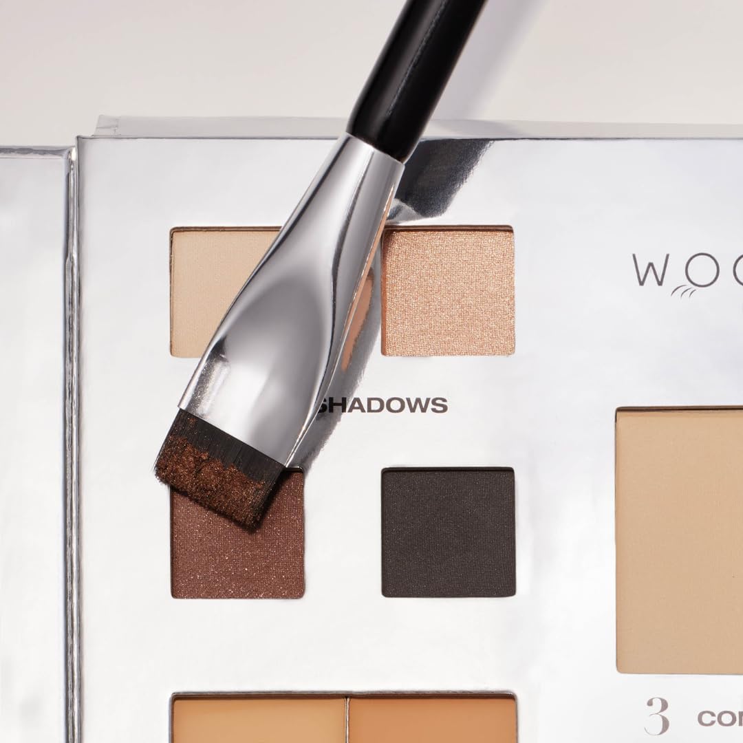 The Arc Brush | Winged eyeliner & cut crease brush, curved and precise, dual-ended, soft vegan bristles, Woosh Beauty