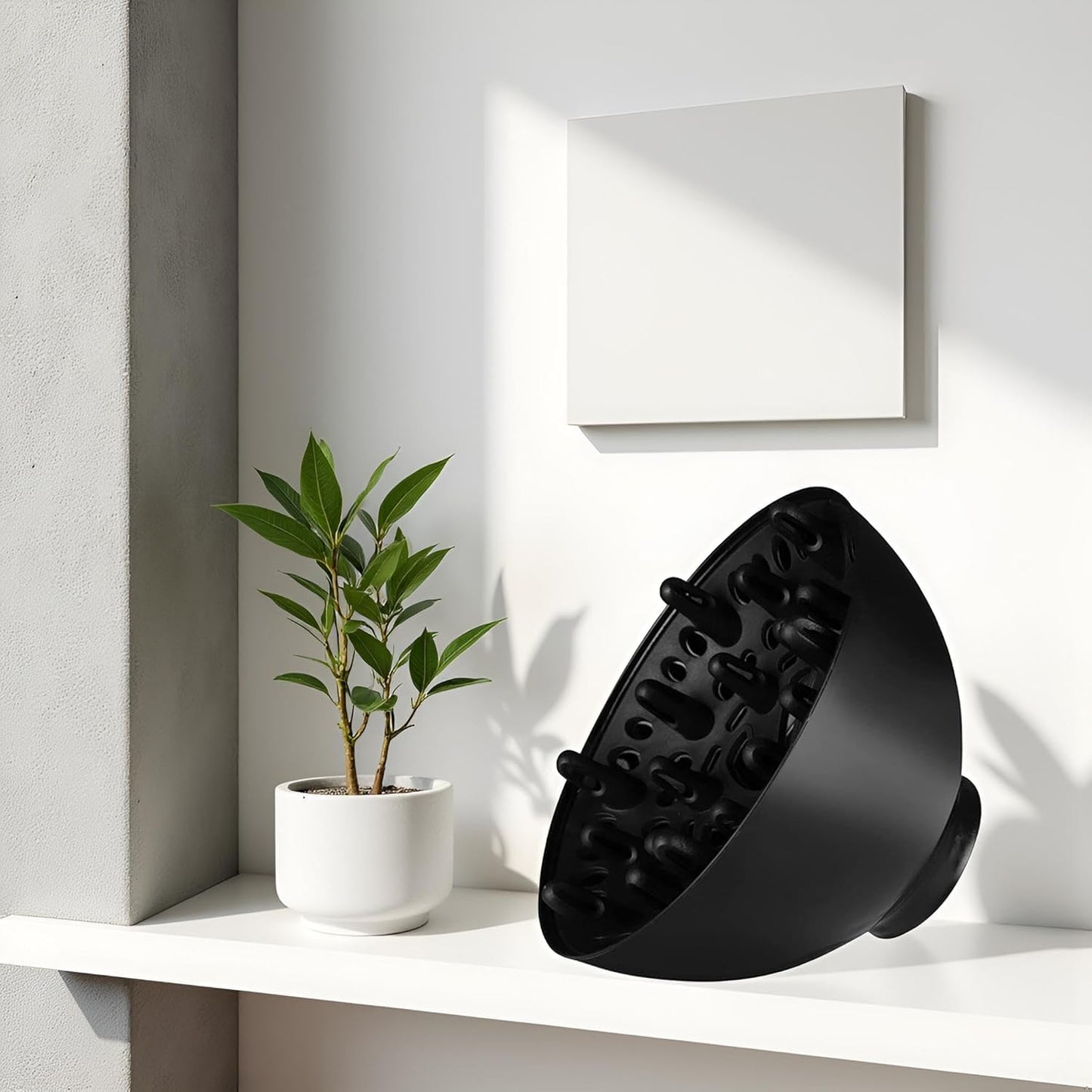 Universal Hair Dryer Diffuser for Curly Hair - Adaptable Attachment for Optimal Styling | Black