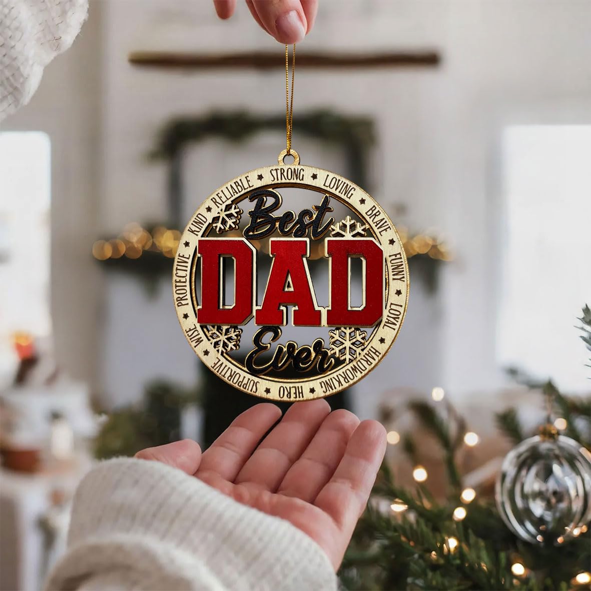 Best Dad Ever Wooden Christmas Ornament – Rustic Holiday Tree Decoration, Unique Gift for Dad, Stocking Stuffer Christmas Ornament, Father Keepsake Ornament from Kids or Family