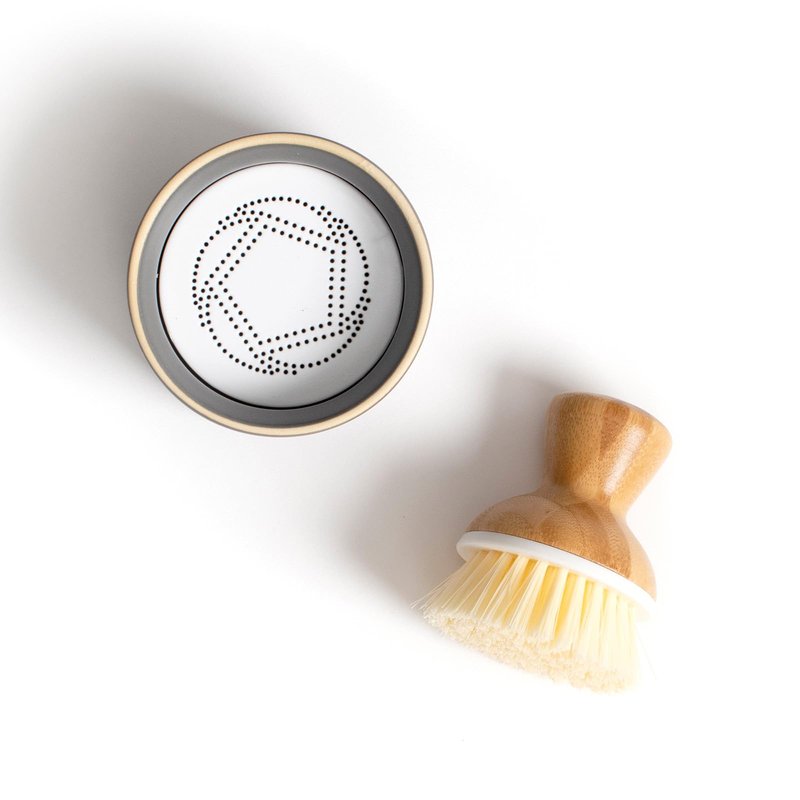 Full Circle Bubble Up Bamboo Dish Brush – Family Safe, Formaldehyde-Free – Ergonomic Palm Scrubber with Handle for Kitchen Cleaning, Dish Scrub Brush for Nonstick, Cast Iron & Sink, White