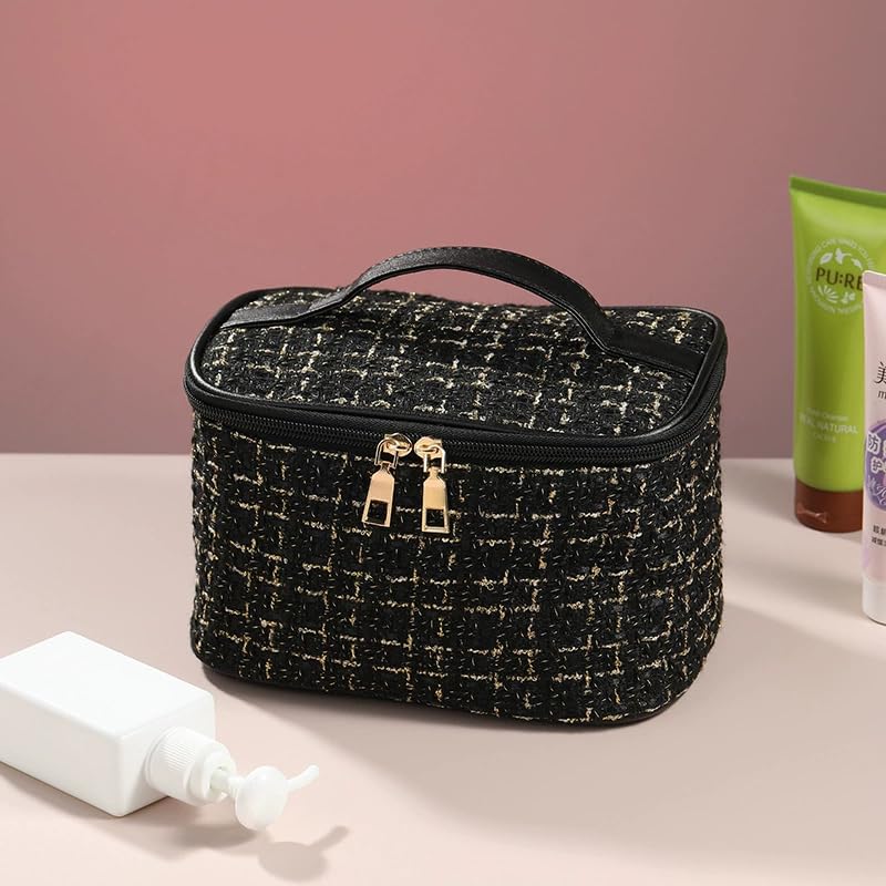 Plaid Makeup Bag - Portable Toiletries Organizer for Travel