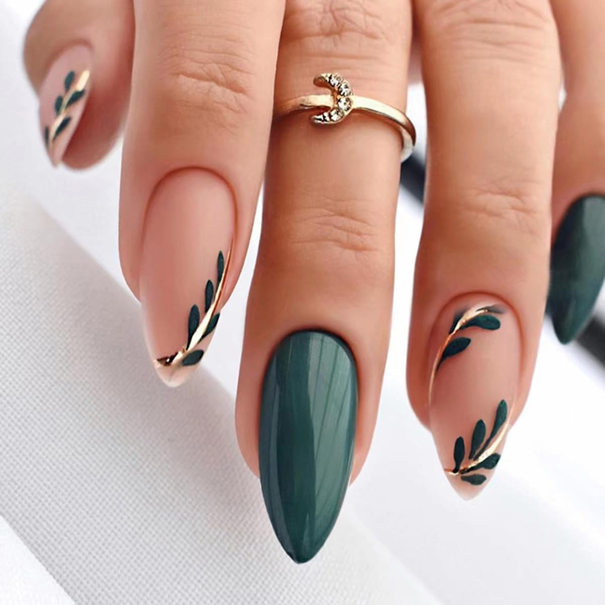 Almond Press-On Nails - Leaf Design Green Full Cover Glossy | 24PCS Manicure Set