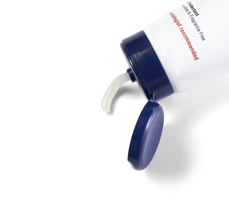 Aquaphor Healing Ointment Advanced Therapy Skin Protectant, Dry Skin Body Moisturizer, 7 Oz Tube