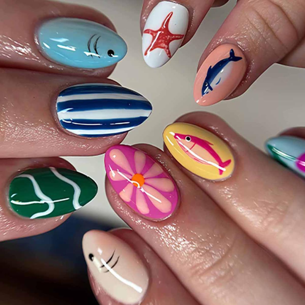 Almond Press-On Nails - Leaf Design Green Full Cover Glossy Fake Nails | 24PCS for Women