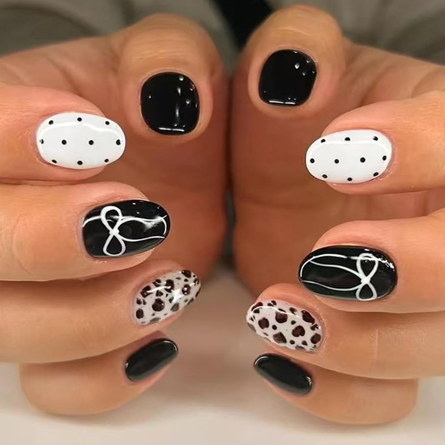 Medium Oval Press-On Nails - Glossy Summer Designs | Cute Orange, Reusable Full Cover Nails, 24 Pcs