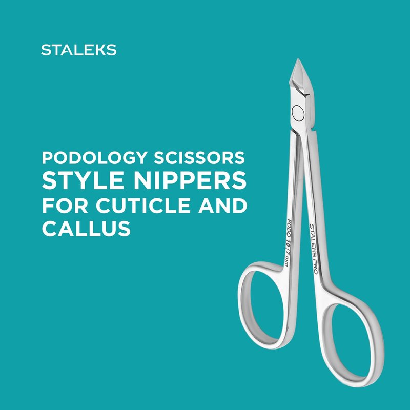 Staleks PODO 10 Podology Scissors-Style Nippers – 7 mm Blades with Heel – Beveled Straight Tips – Ideal for Corns, Calluses, and Cuticle Processing