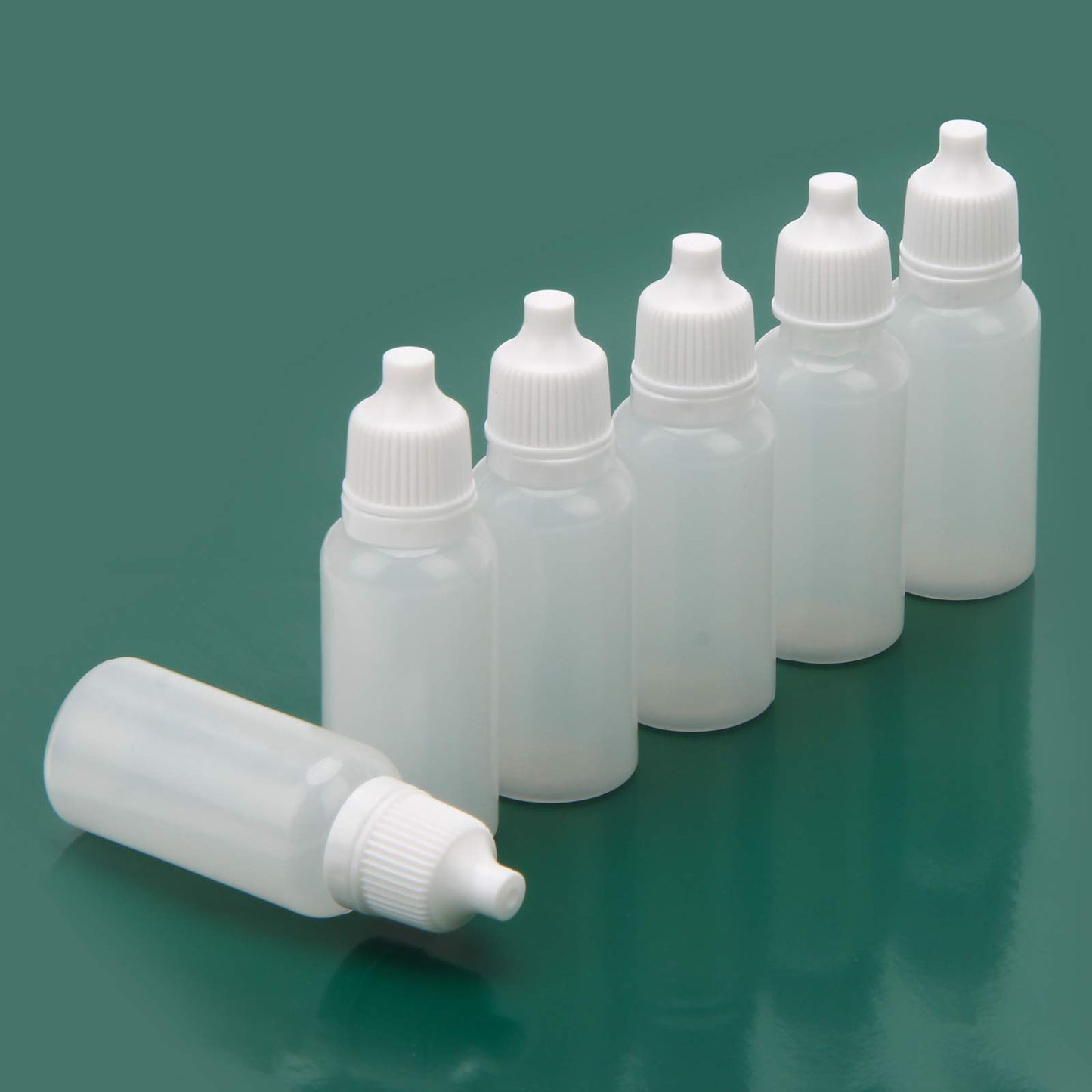 AHIER Plastic Eye Dropper Bottle, 15ml Squeezable LDPE Bottle with Childproof Cap, Leak-Proof for Eye Drops and Liquids, 50 Count