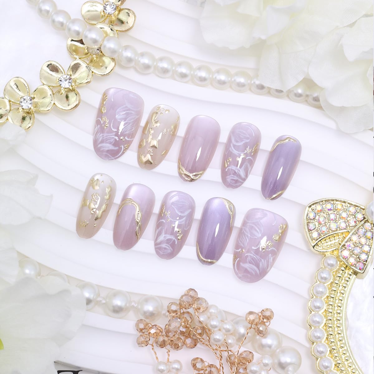 30Pcs Short Almond Press on Nails Purple Flower Fake Nails with Clear Gilding Design Spring False Nails Reusable Artificial Cute Press Ons Stick on Nails Full Cover Glue on Nail for Women Acrylic Tips