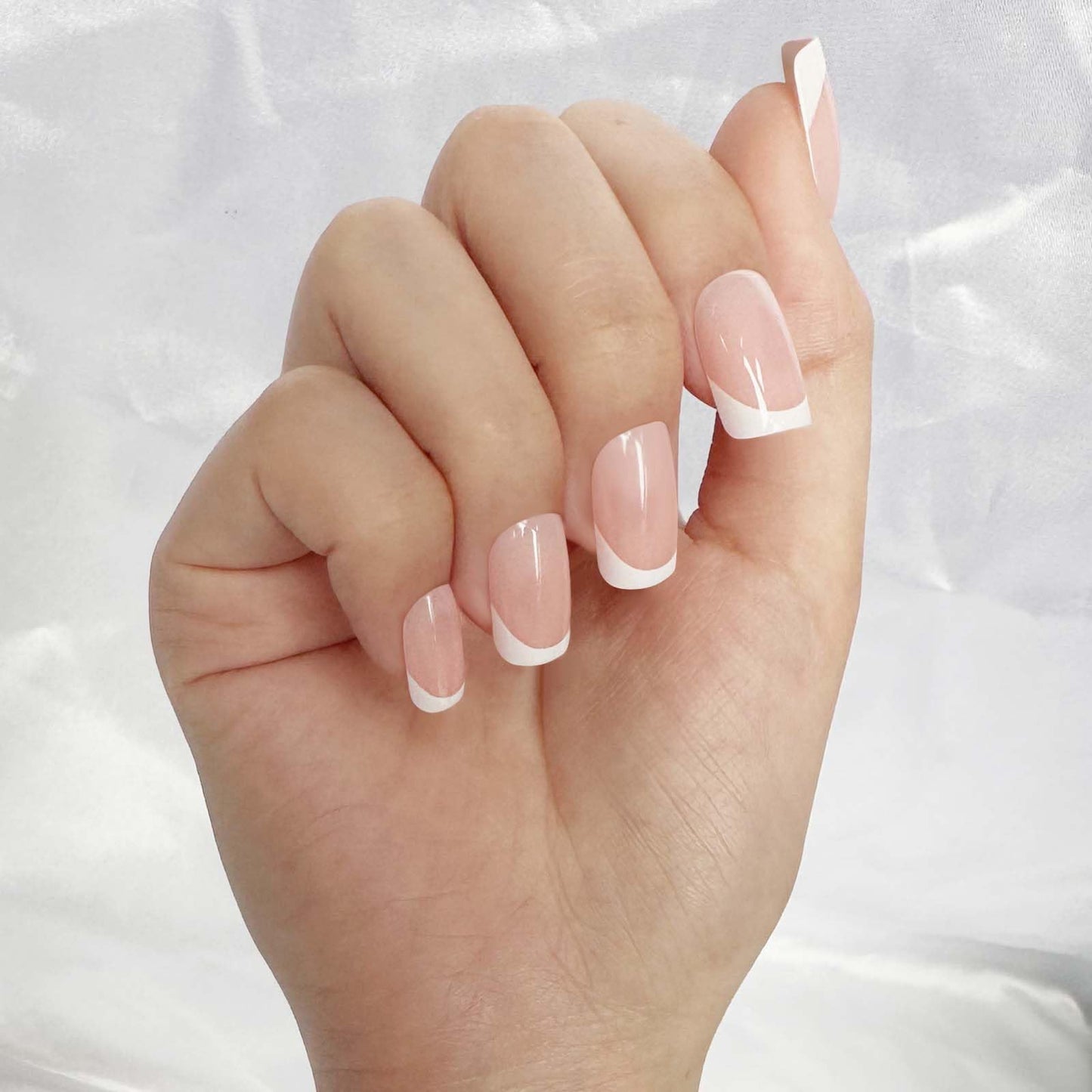 Press On Nails Short, French Round Nails Manicure Gifts for Women, Glossy, Semi-Transparent, Reusable | 16 Sizes - 32 Nails with Nail Adhesive Tabs