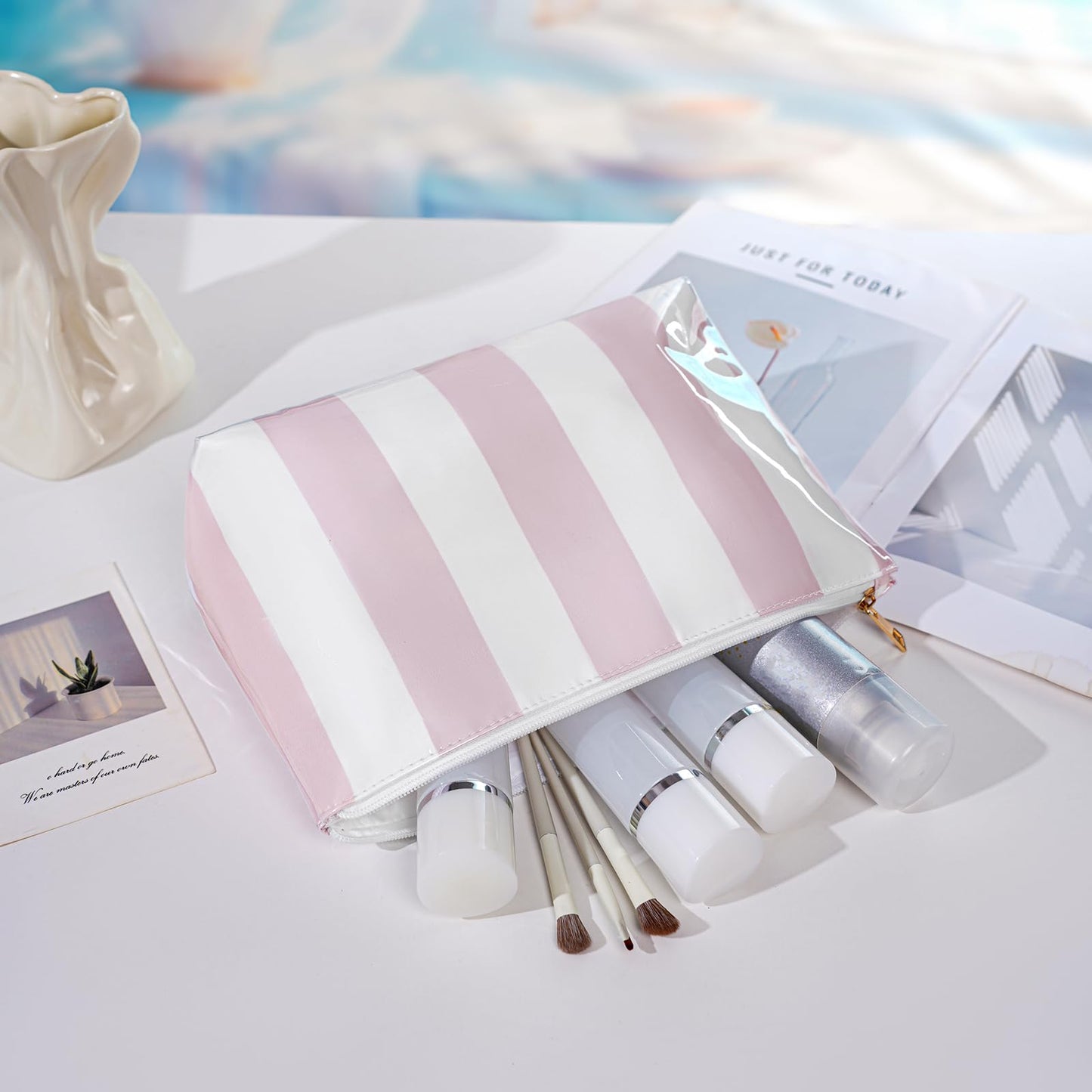 RSRSLEII Large Waterproof Travel Striped Makeup Bag, Aesthetic PVC Toiletry Bag, Coquette Cosmetic Bag, Sunscreen Accessories Storage Organization, Beach Travel Purse(Pink)