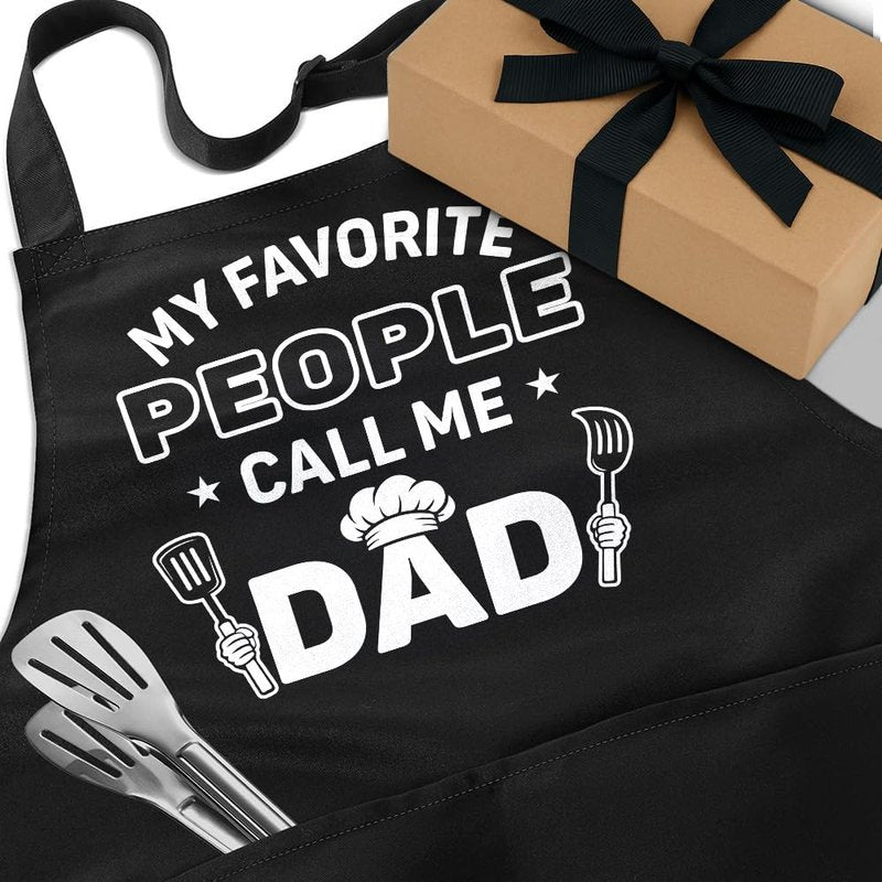 Wrappiness Funny Apron for Men, Dad, Husband - My Favorite People Call Me Dad - Adjustable Aprons with Pocket Grilling Gift for Papa BBQ Cooking Chef Fathers Day Birthday Christmas