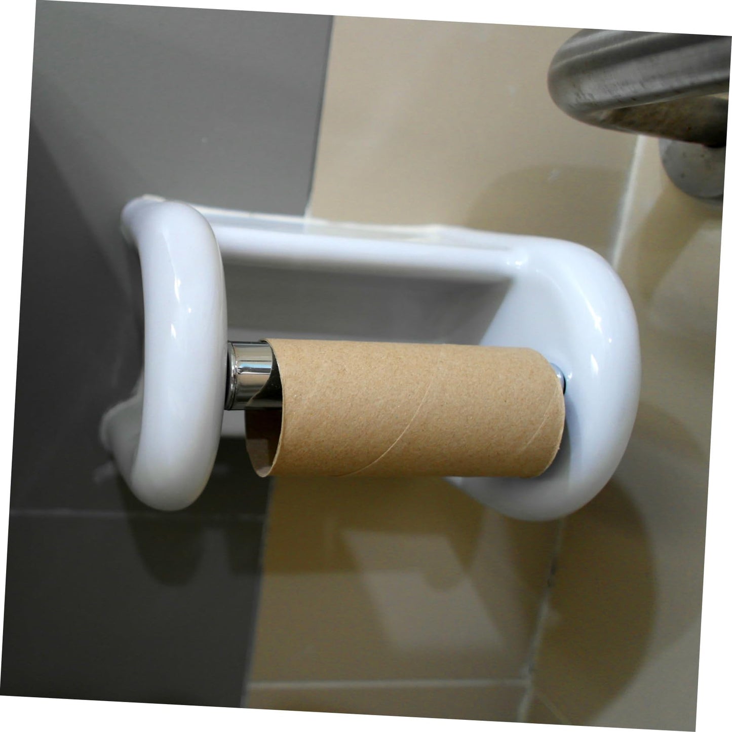 Paper Holder Accessory Toilet Paper Roller Rod with Retractable Reel for Easy Use