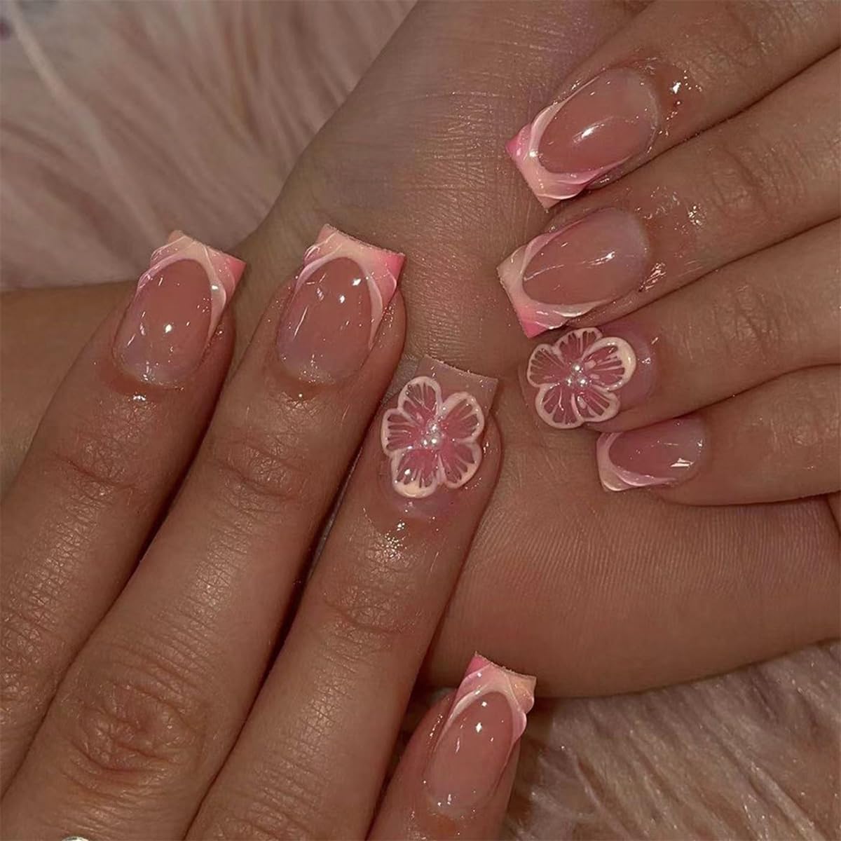 Almond Press-On Nails - Leaf Design Green Full Cover Glossy Fake Nails | 24PCS for Women
