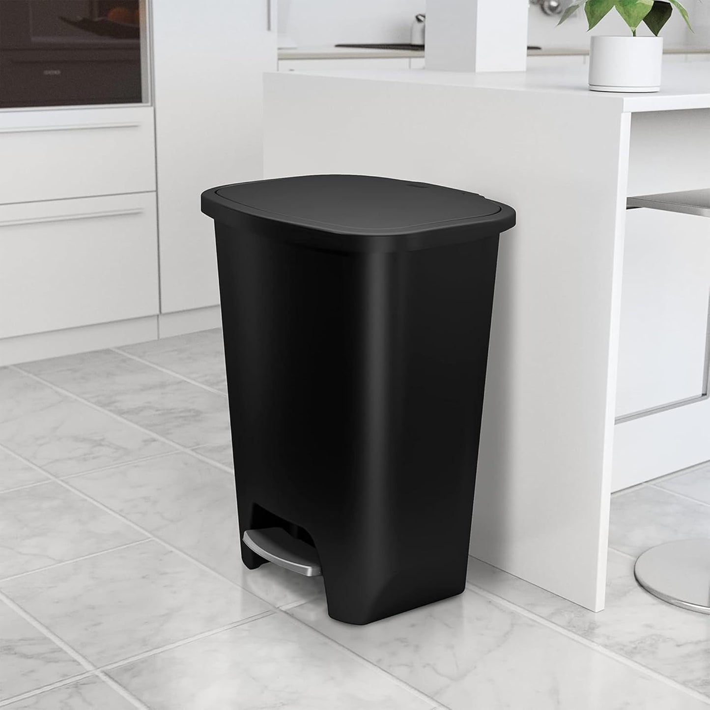 Glad 20 Gallon Trash Can - Clorox Odor Protection | Hands-Free Step-On Design, Black