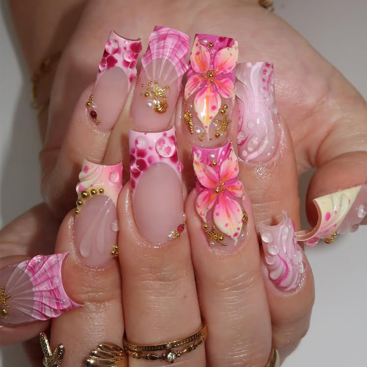 24Pcs Summer Starfish Press on Nails Long Square Fake Nails 3D Pink Floral with Gold Rhinestones Cute Design Ocean Beach Glue on Nails Acrylic French Tip False Nails Stick on Nail for Women Manicure