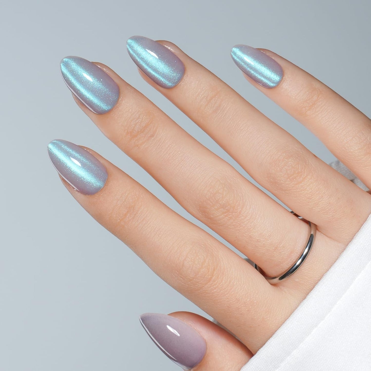 Red Cat Eye Press On Nails - Almond Short Reusable Fake Nails | 32pcs in 16 Sizes, Garnet Color