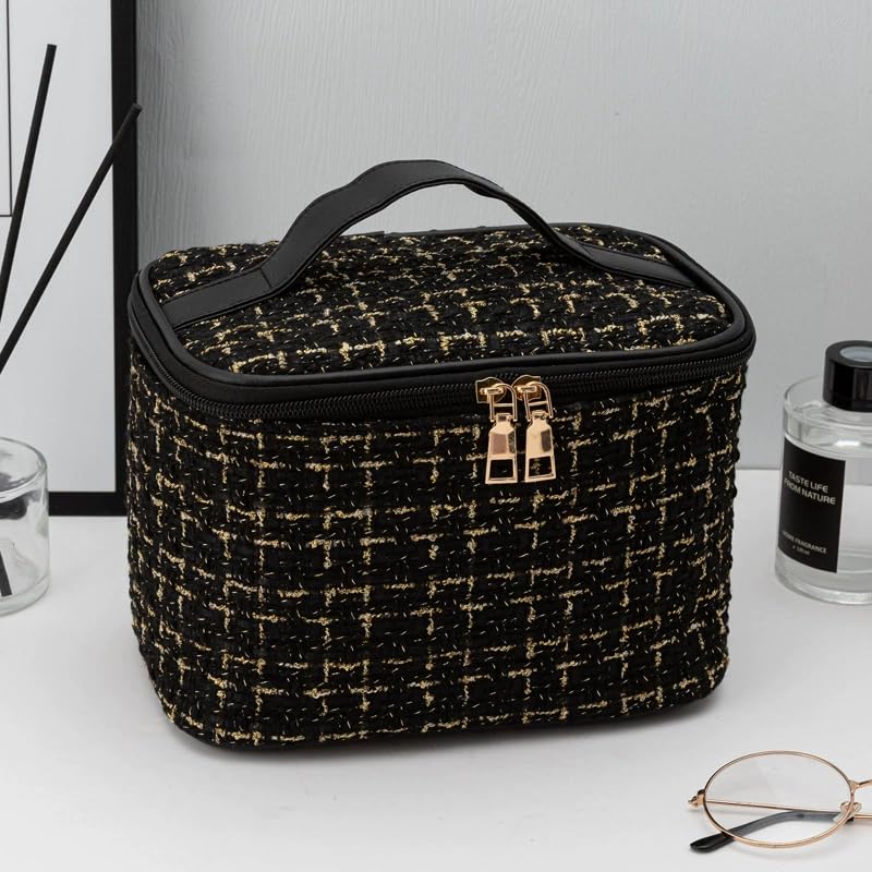 Plaid Makeup Bag - Portable Toiletries Organizer for Travel