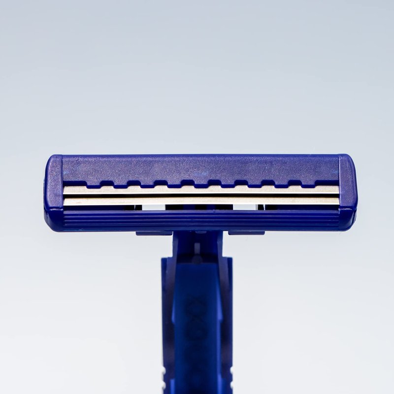 Dorco Fresh Twin Blade Disposable Razors for Men (60 Counts), Smooth & Comfortable Shave, Shaving Razors for Men, Non-Slip Handle, Ideal for Sensitive Skin & Travel