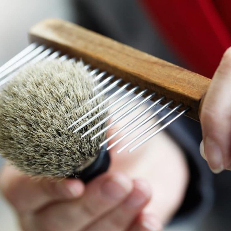 MÜHLE Classic Olive Wood X-Large Silvertip Fiber Shaving Brush - Synthetic Luxury Shave Brush for Men, Rich Lather