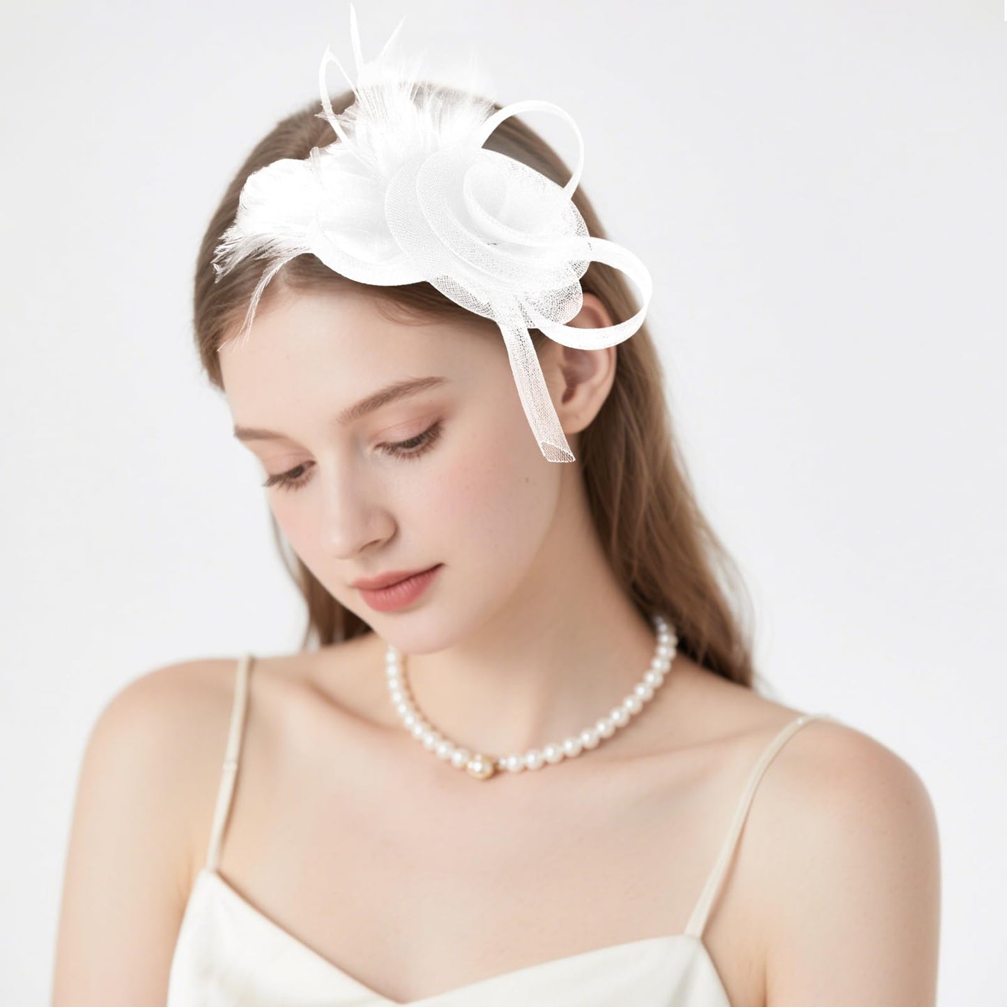 AMCAMI Fascinators Hats with Feather for Women 2025 Derby Hats Tea Party Hat with Headband and Clip White