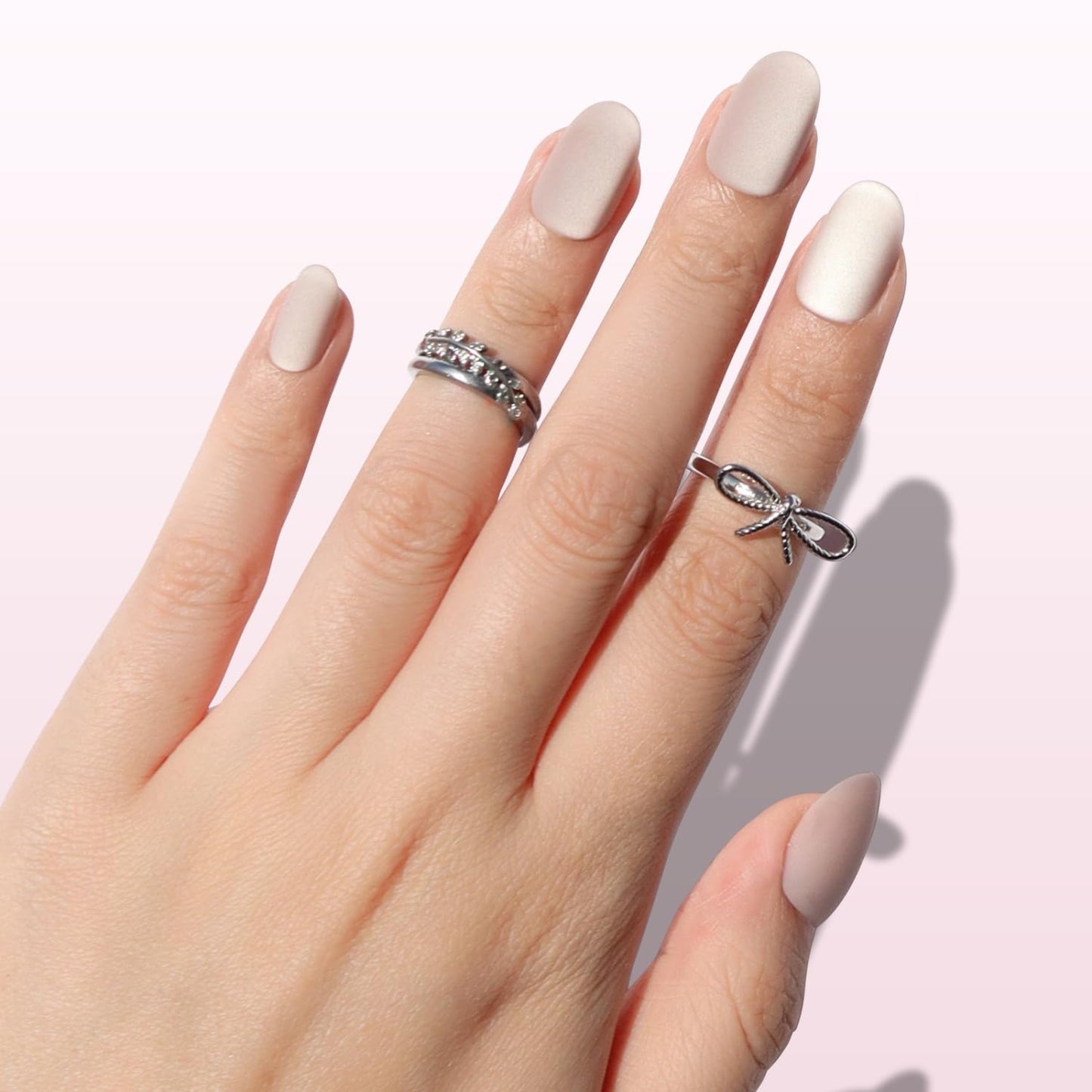 Press On Nails - Matte Grey Smoky Short Round Cat Eye Velvet Finish | 32 Pcs in 16 Sizes with Glue, Reusable Manicure Kit