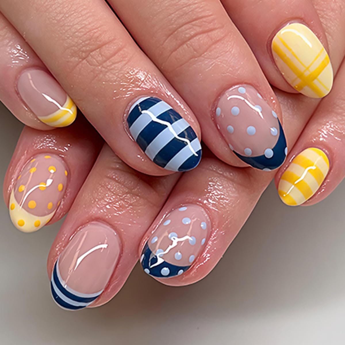 Almond Press-On Nails - Leaf Design Green Full Cover Glossy Fake Nails | 24PCS for Women