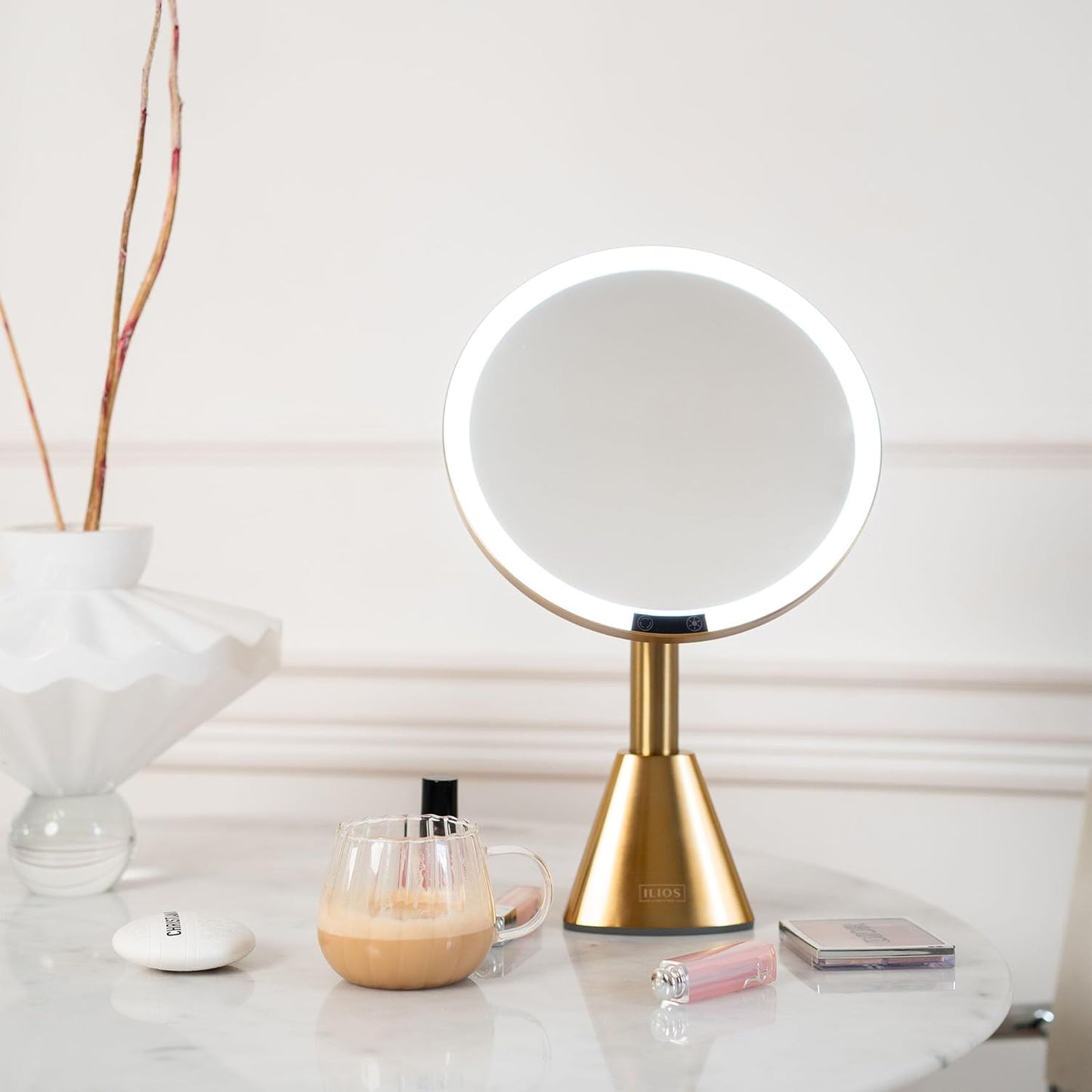 Lighted Makeup Mirror with 5X Magnification - Rechargeable LED Vanity Mirror, Adjustable Lighting (3200K–6500K), 1000 Lux Brightness, Gold
