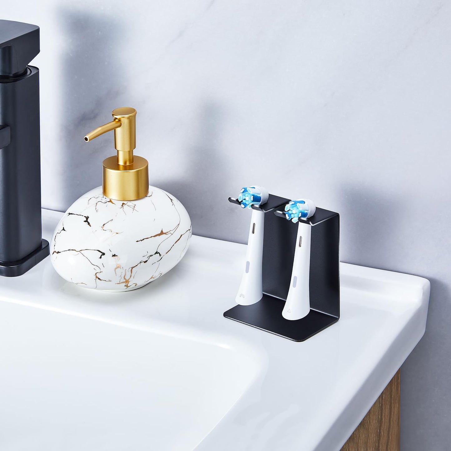 Electric Toothbrush Head Holder, Oukimly Toothbrush Holder Wall Mounted or Desktop, Metal Tooth Brush Holder, Shower Brush Head Holder, Electric Toothbrush Holder for Bathroom (Black, Small)