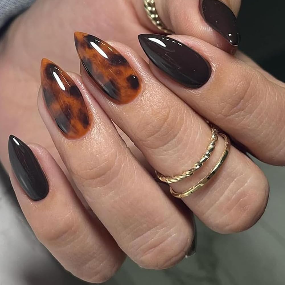 Brown Press on Nails Almond Medium Tortoise Shell Nails Press on Fake Nails with Designs Cheetah False Nails Gel Artificial Acrylic Nail Black Fingernails Full Cover Stick on Nails for Women 24Pcs