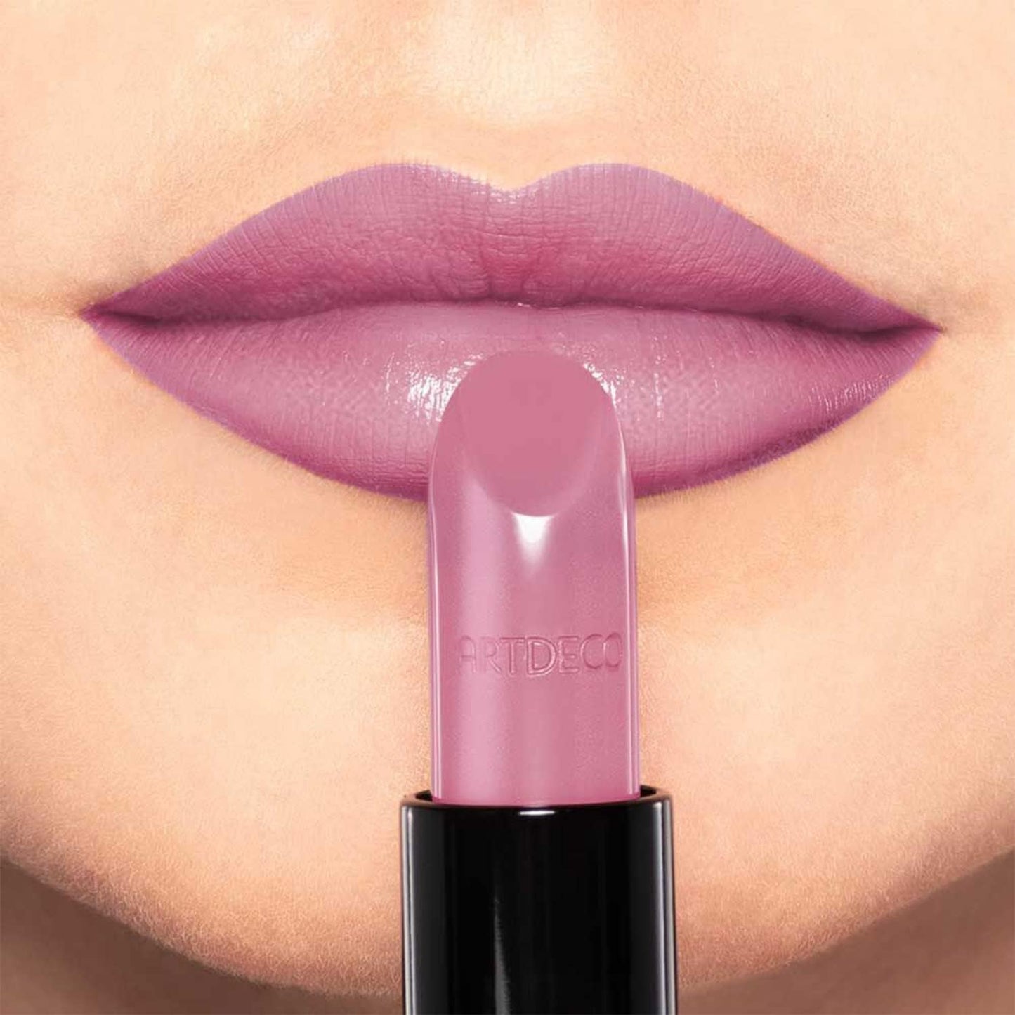 ARTDECO Perfect Color Lipstick - Frosted Rose - Glide-On Lipstick with Rich Color & Plumping Effect - Creamy, Pearly Finish - Hyaluronic Acid - Long Lasting - Lip Plumper - Lip Care - Makeup - 0.14 Oz