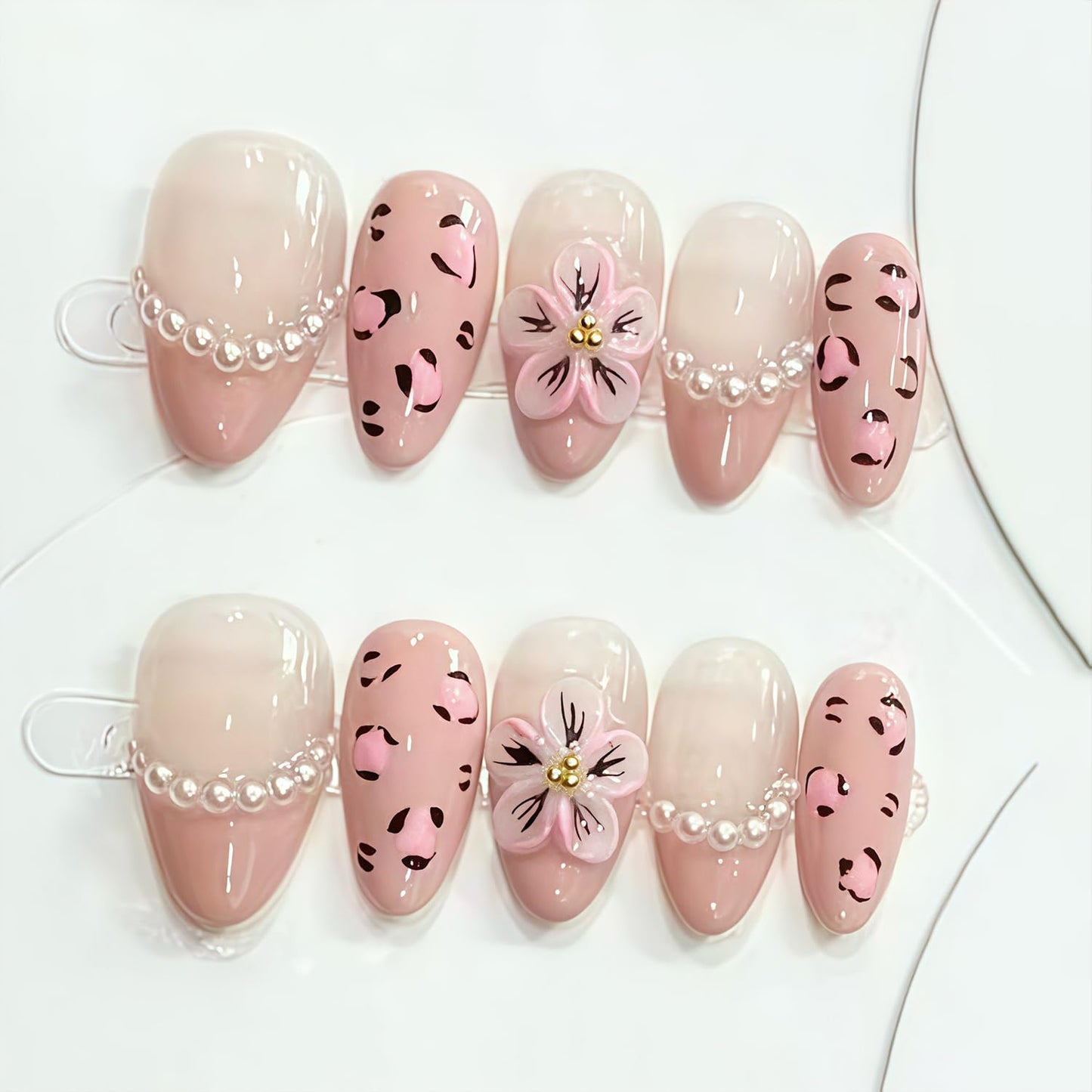 Press-On Nails - 30 Pcs Pink Flower French Tip Design | Short Almond 3D Floral Full Cover Acrylic Set