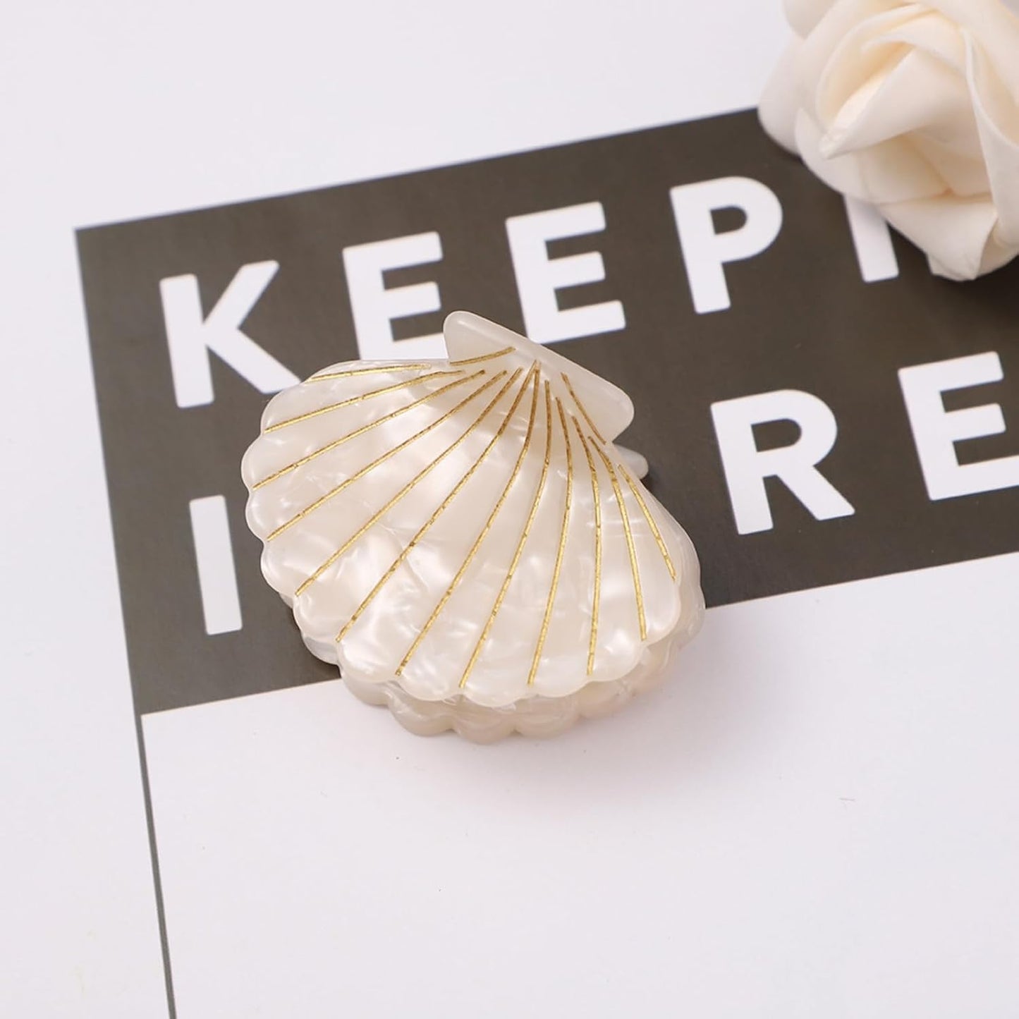 Seashell Hair Claw Clips - Stylish Summer Hair Accessories for Women | Acrylic Beach Hairpins