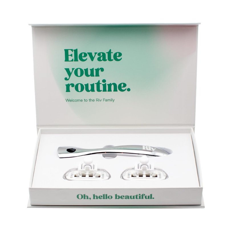 Riv Women's Luxury Razor Starter Kit — Weighted Handle, 5-Blade Cartridge System for Sensitive Skin, No Nicks, Moisturizing Strip — 2 Refills Included