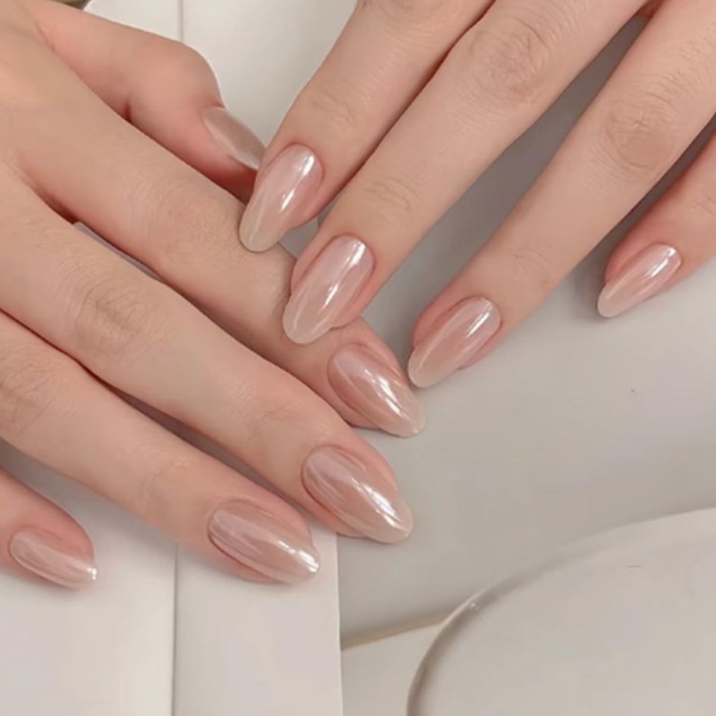 Modelones Chrome Pink Press on Nails, Summer Pearl Short Almond Fake Nails, Reusable Nail Kit with Nail Glue Adhesive Tabs Mini Nail File, Nails Press Ons 32 Pcs 16 Sizes