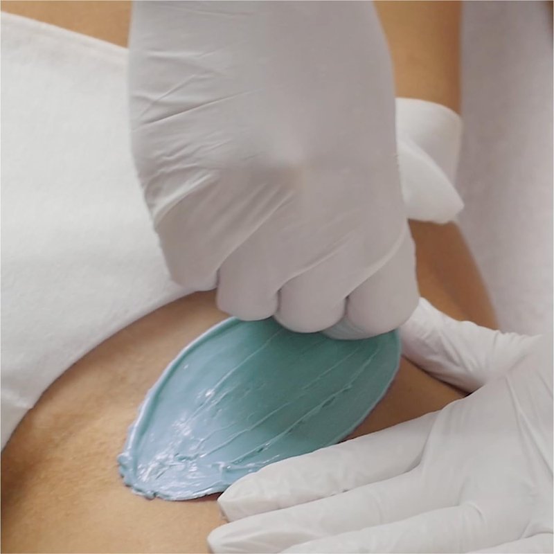 Italwax Vanira - 1kg / 2.2lb - Hard wax beads for hair removal - Special for SPA waxing procedure - Sandalwood aroma
