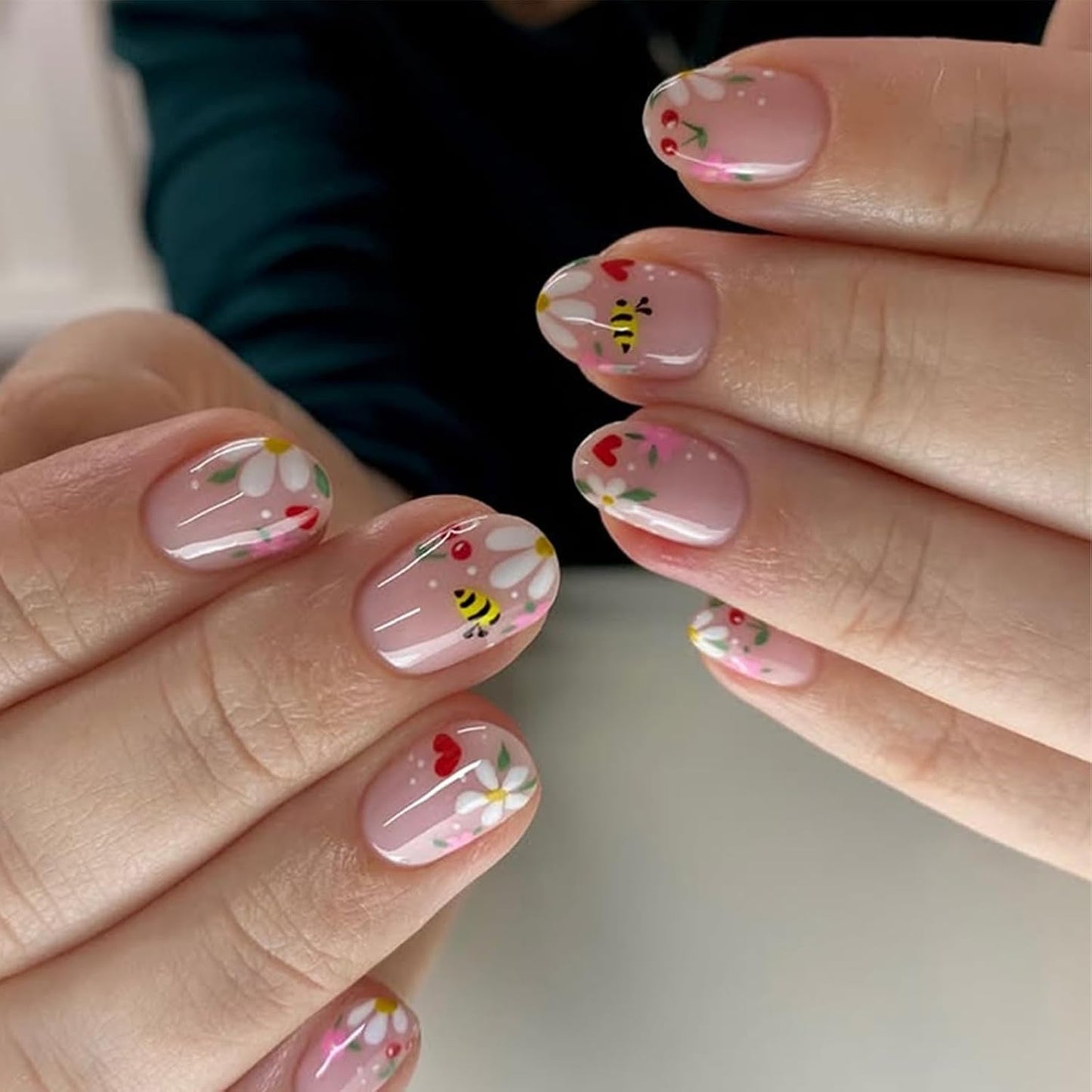 Flower Press On Nails - 24Pcs Short Almond Acrylic Set with 3D Pearl Floral & Gold Chrome Design | Glossy Pink Full Cover