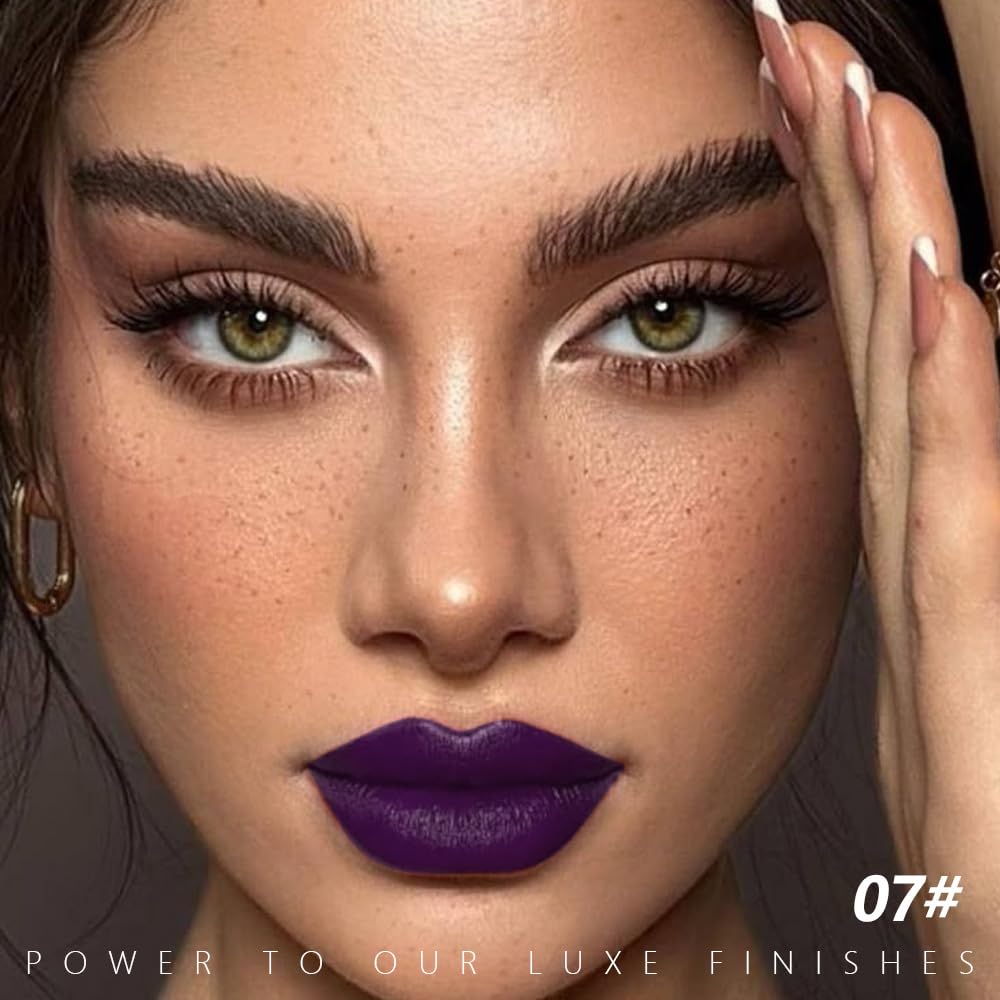 HHLTOH Dark Purple Matte Lipstick - Lip Crayon & Face Paint Stick for Women, Smooth Pigmented for Everyday Halloween Birthday Party Wear, Younger-Looking Lip Makeup, Labial para fiesta de disfraces 07