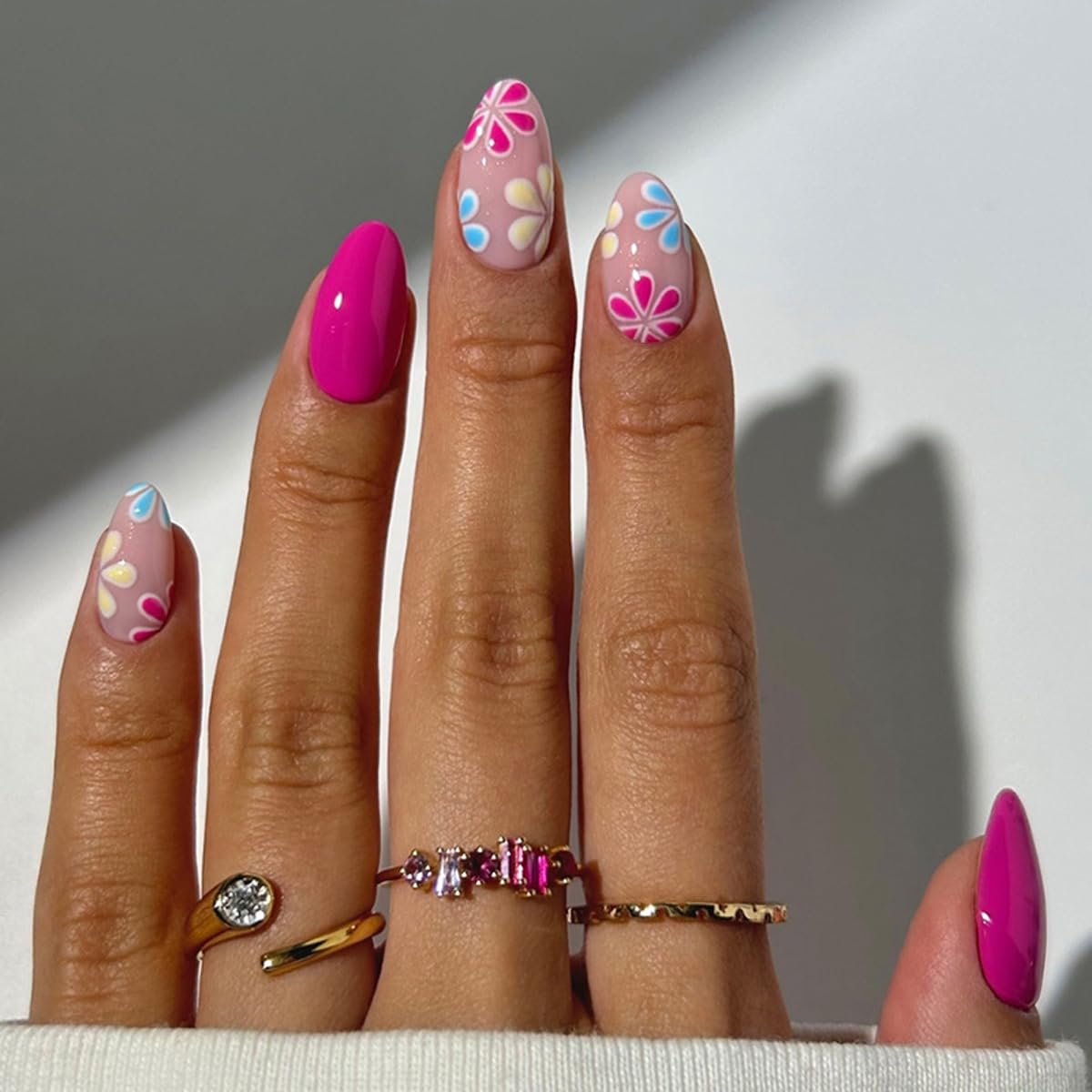 Almond Press-On Nails - Leaf Design Green Full Cover Glossy Fake Nails | 24PCS for Women