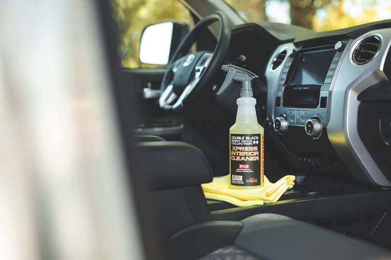 P & S PROFESSIONAL DETAIL PRODUCTS Xpress Interior Cleaner – Safe for Leather, Vinyl, Plastic & More, Removes Dirt, Grease & Oil, No Residue, Fresh Scent, No Dilution Needed - 1 Gallon
