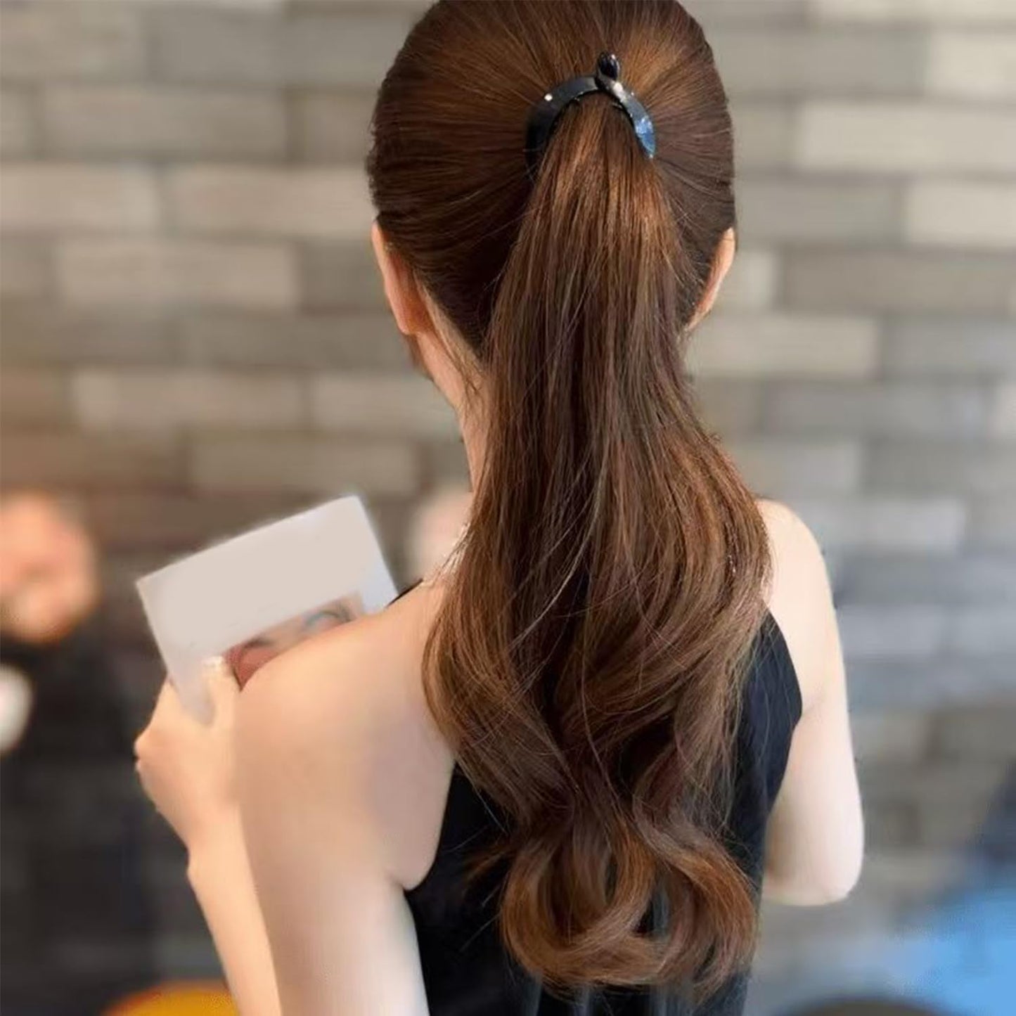 Banana Clip Banana Hair Clips for Women Banana Combs Grip Comb Clincher Combs Fishtail Fish Hair Clips for Thin Hair Fish Shape Ponytail Holder Small Size