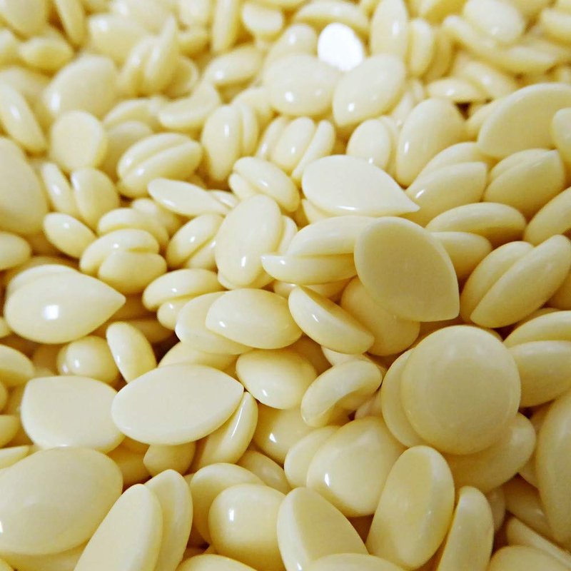 Waxness Film Hard Wax Beads White Tea Cream 2.2 lb (1 kg) – Stripless Professional Hard Wax with White Tea Scent for Face & Body, Smooth Application – Made in Italy