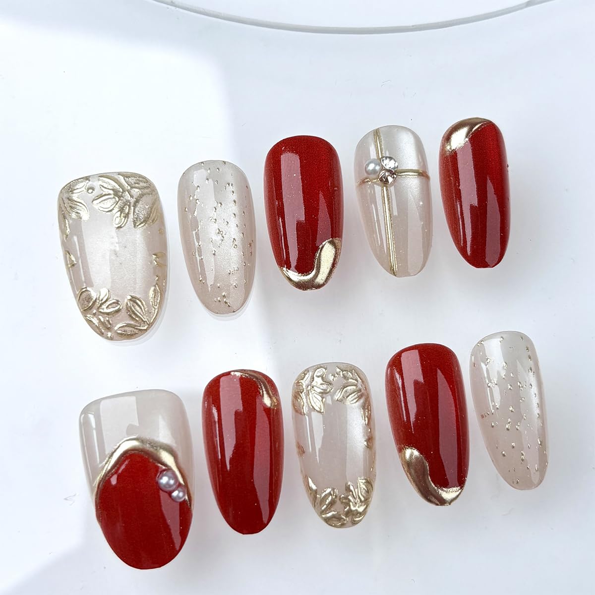 Gold Flower Press-On Nails - 24 Pcs Short Almond Design with 3D Pearl & Glitter | Reusable Acrylic for Weddings & Parties