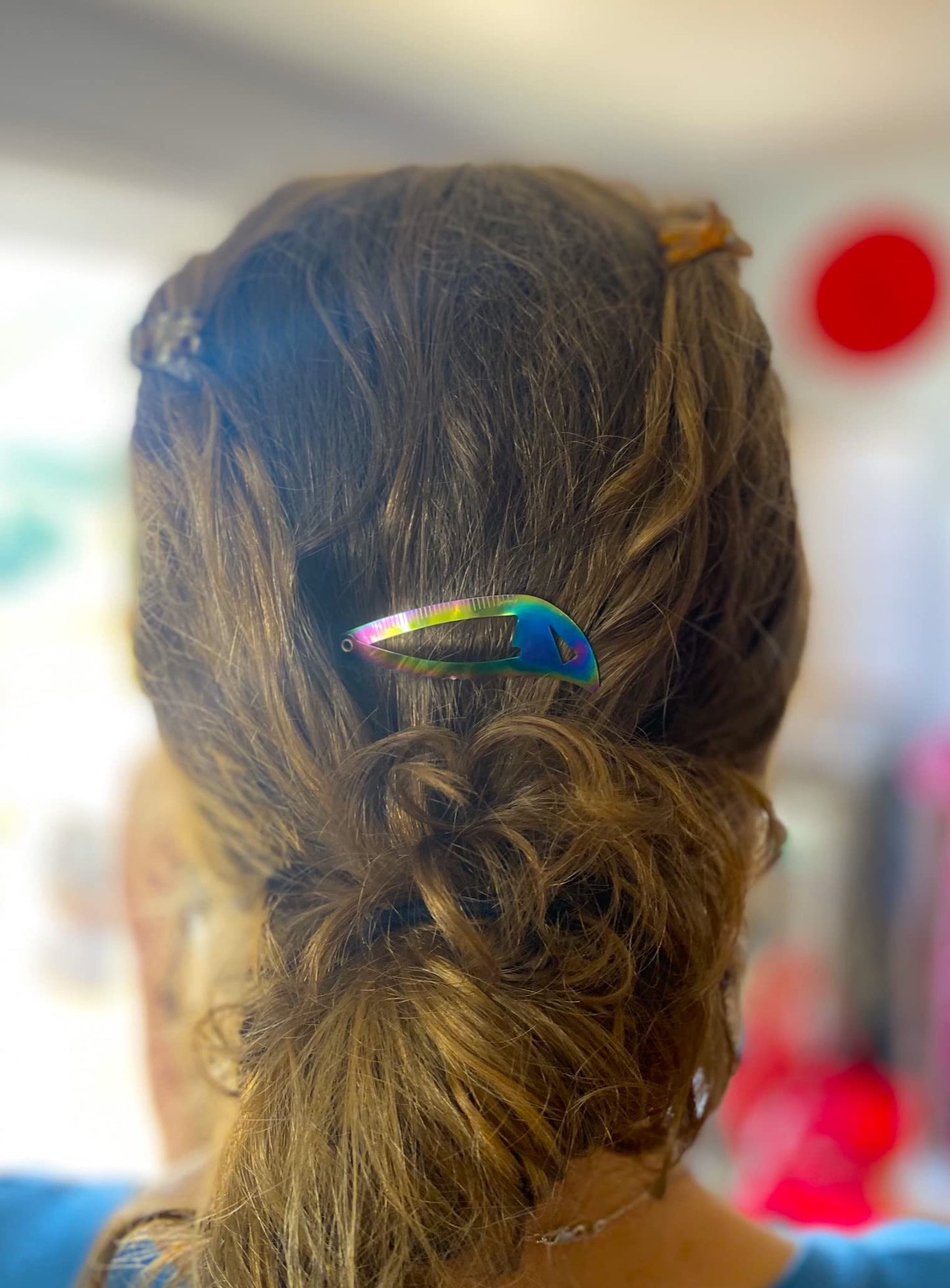 Iridescent Tactical Hair Clips 2.0, 4 Pack - Multitool Snap Barrettes - SUS301 Stainless Steel Multi-Functional Keychain Multi Tool - Nail File, Serrated Edge, Raptor Claw - Kippah Tacticlips