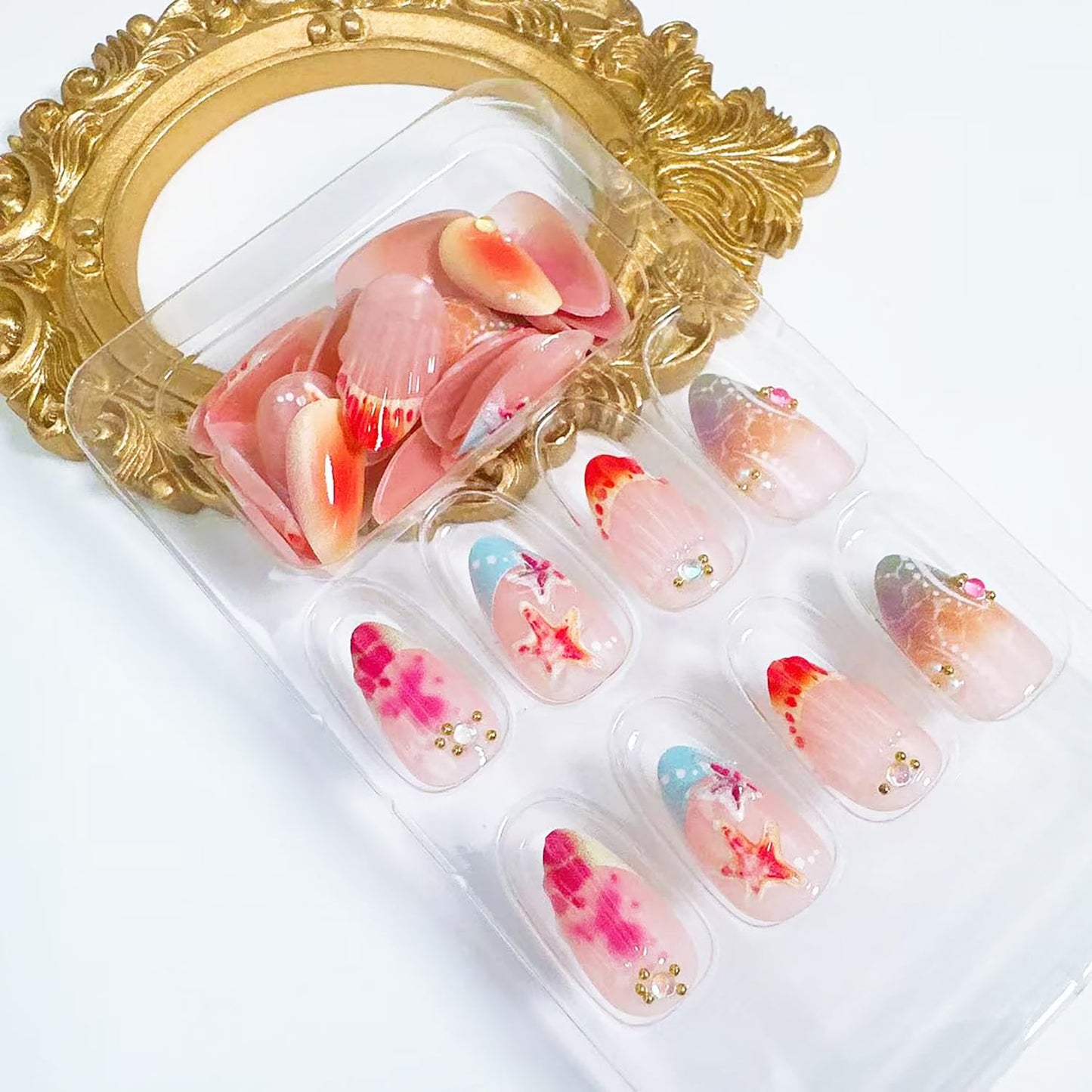 30Pcs Summer Beach Press on Nails Short Almond Fake Nails with 3D Seashell Designs Cute Starfish Acrylic Nails Gems Rhinestones Glue on Nails Ocean False Nails French Tip Stick on Nails for Women