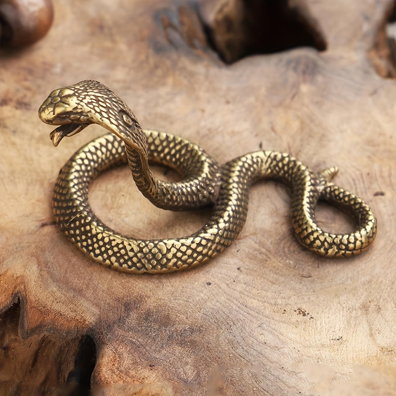Cobra-Shaped Small Sculpture