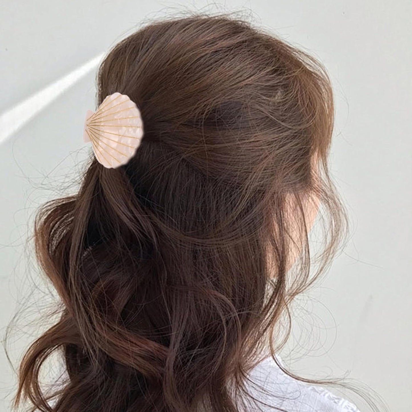 Seashell Hair Claw Clips - Stylish Summer Hair Accessories for Women | Acrylic Beach Hairpins