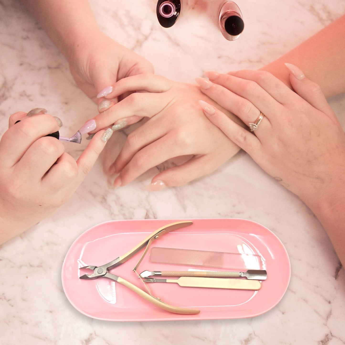 cgllwnmix Nail Tray Pink Manicure Tool Tray Display Nail Art Dish Storage Oval Manicure Tray Jewelry Rhinestone Cosmetics Organizer Decorative Small Storage Plate