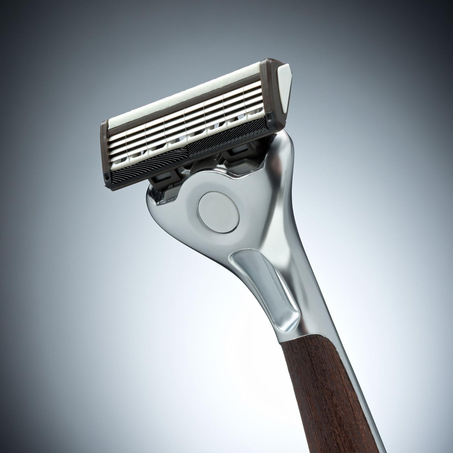 Wilkinson Sword Quattro Vintage Edition Men's Razor with 5 Blades