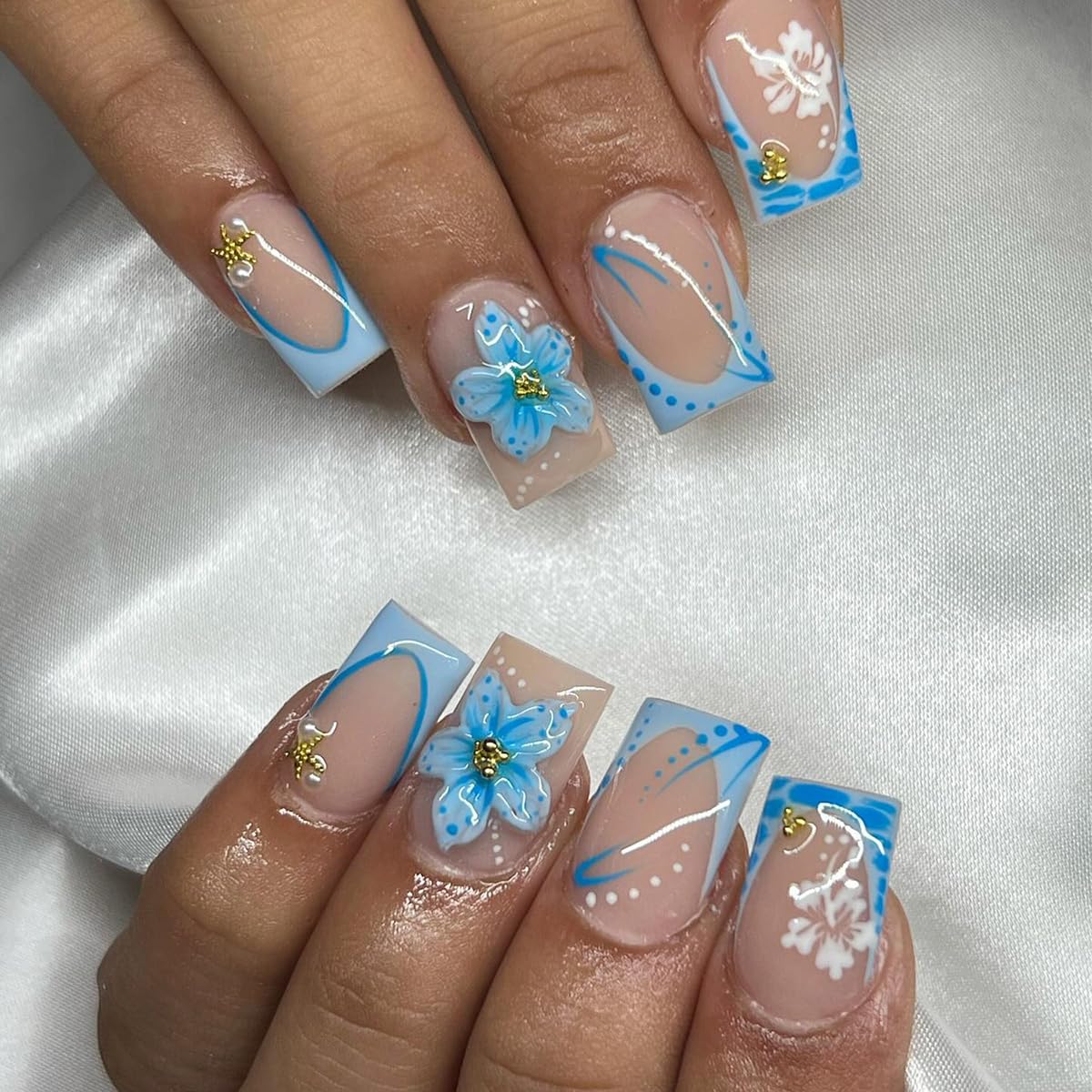 Blue Flower Press-On Nails - 24 Pcs Short Square French Tips with 3D Floral Design & Gold Rhinestones | Full Cover Artificial Nails for Women
