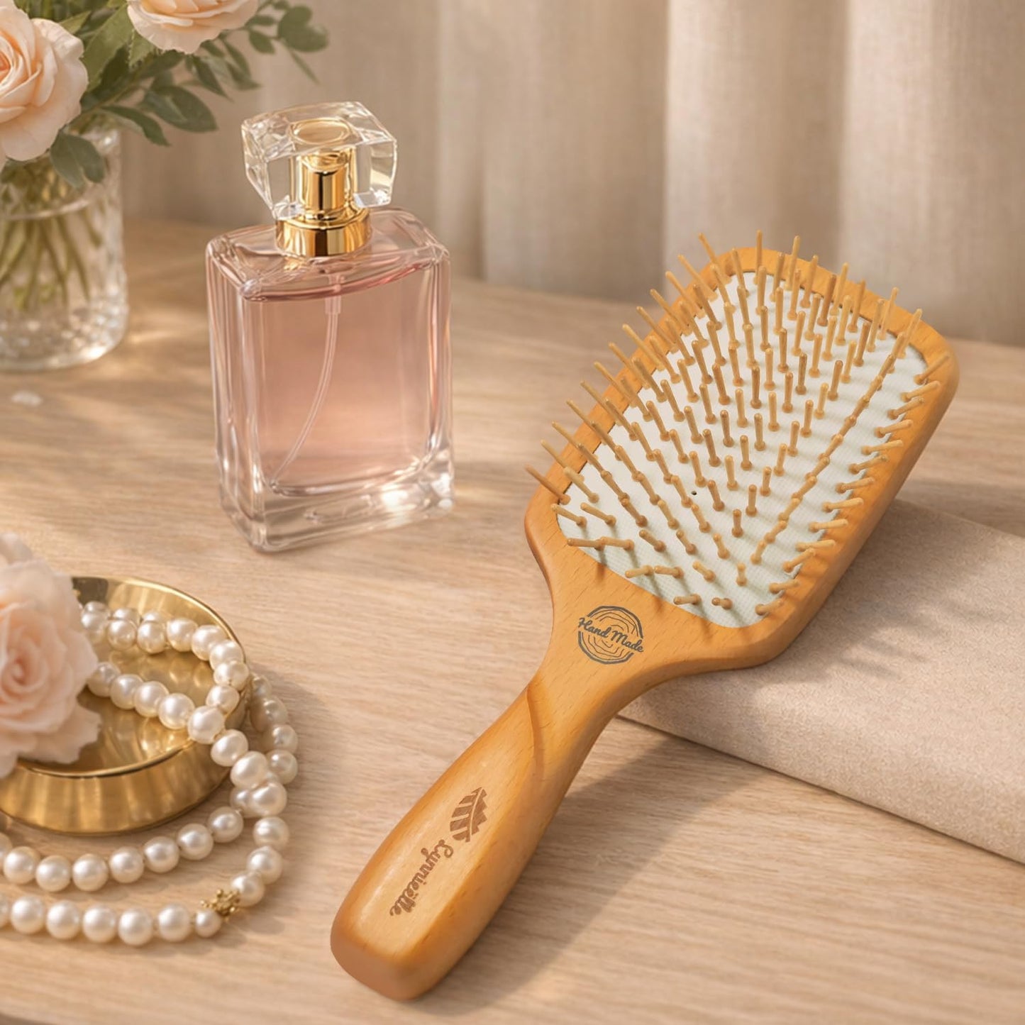 Wooden Bristle Hair Brush for Women & Men, Smoothing Hair Brush for Scalp Massage & Detangling, Wooden Brush that Reduces Static & Breakage for Thin, Thick, Fine, Curly Hair